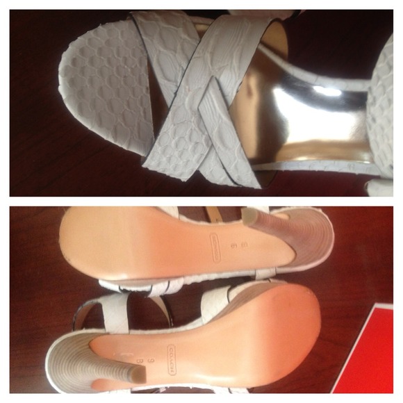 Coach Snakeskin Heels! Hot!! Worn once - Picture 4 of 4