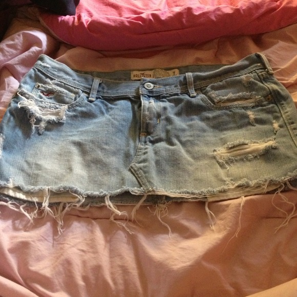 Hollister jean skirt