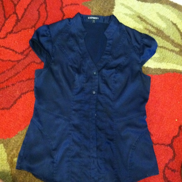 ⛔SOLD⛔Blue button up - Picture 2 of 4
