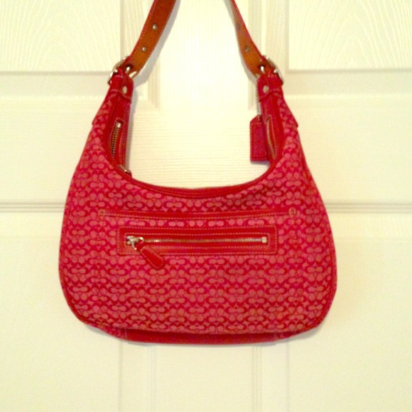 Signature Coach Purse