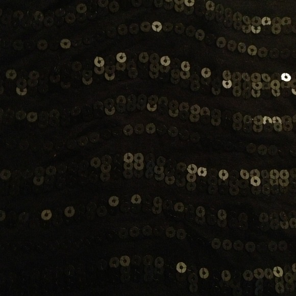 Super cute sequined racer back tank top! - Picture 2 of 2