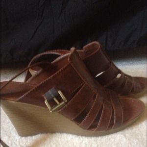 Brown leather wedges