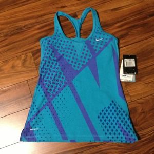 Nike dri fit tank with built in bra