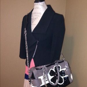 Guess handbag Guess cross body bag