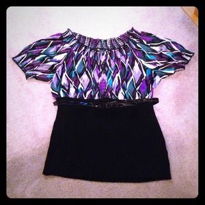 ❌SOLD❌ Pretty Multicolored Top