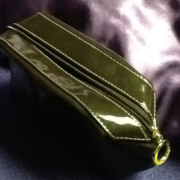 Makeup bag - Picture 2 of 4