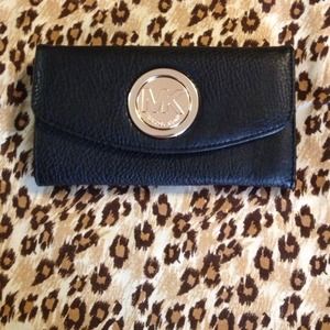 Michael Kors wallet(inspired)