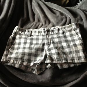 Black and white Hurley shorts
