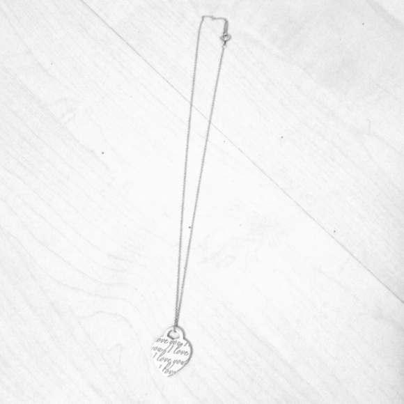 Tiffany's "I love you" necklace - Picture 1 of 2