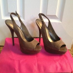Grey open toe pumps