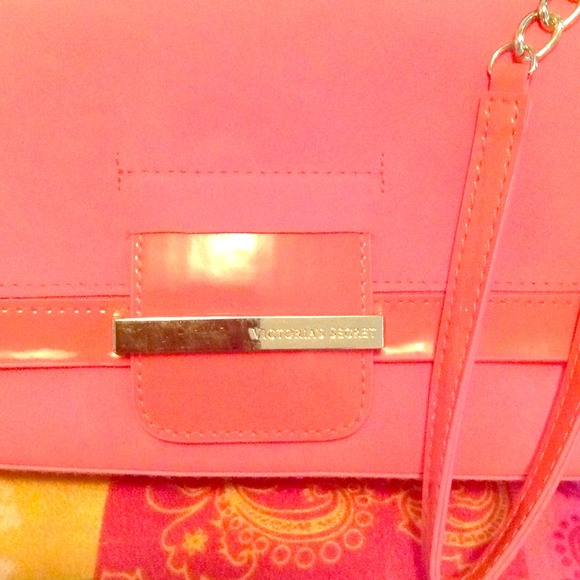 💕Victoria's Secret clutch💕