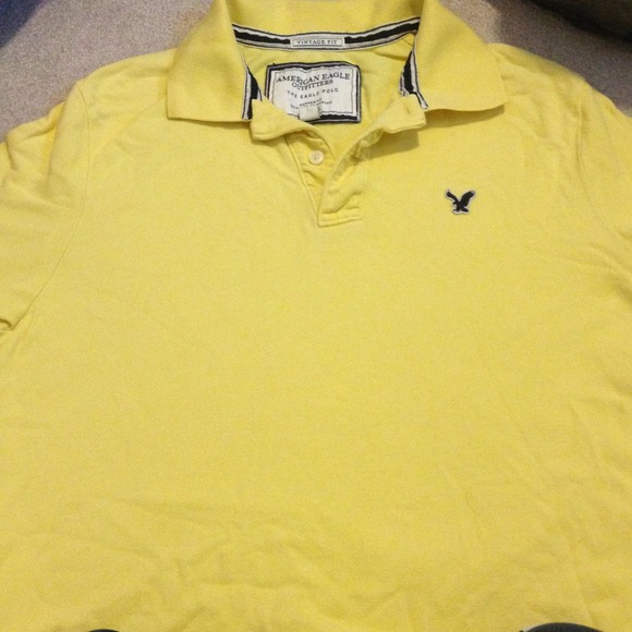 American Eagle polo