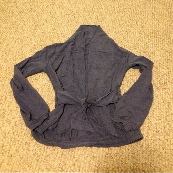 SOLD lululemon organic cotton jacket. Size 6/8