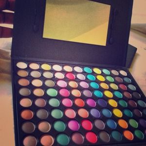 88 eyeshadow palette
