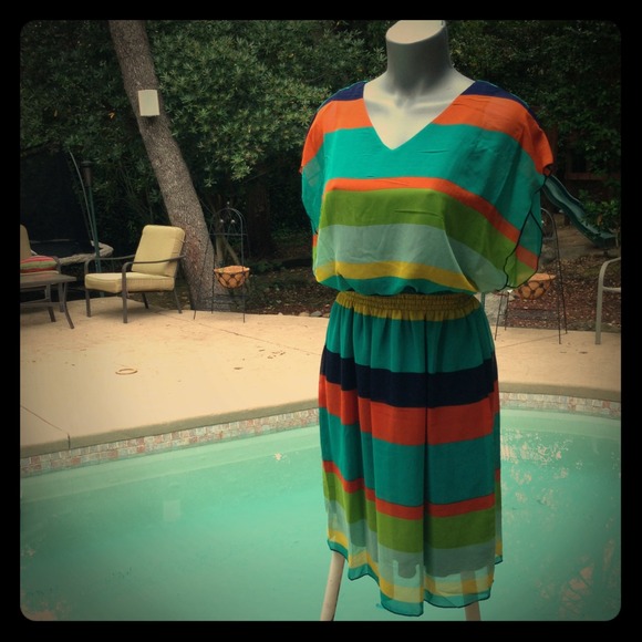 Dresses & Skirts - SUMMER DRESS