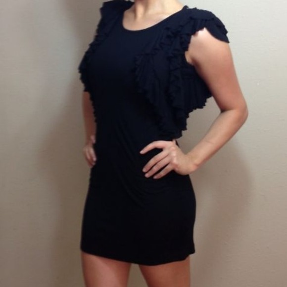 Sold-French Connection Ruffle Shoulder Dress sz 6