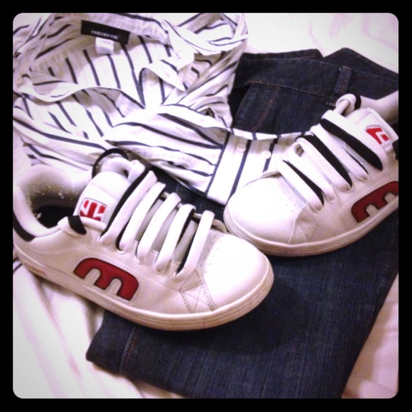 🎀Bundled!🎀Classic Etnies - Picture 1 of 3