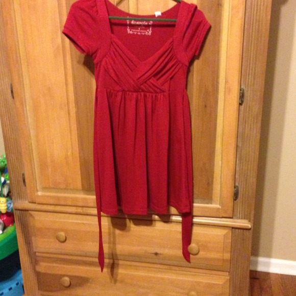 Cute Red Energie Top