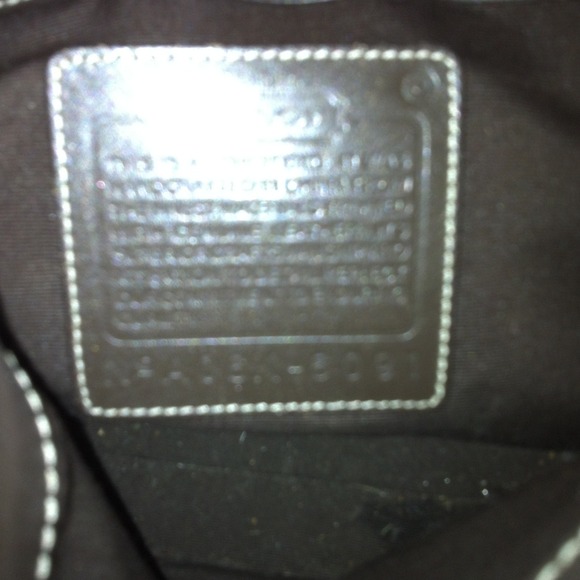 Coach signature purse SOLD!!!! - Picture 4 of 4