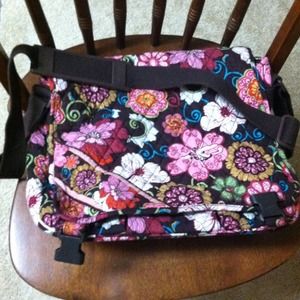Discontinued Vera Bradley messenger bag