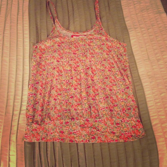 Floral loose fit tank - Picture 1 of 4