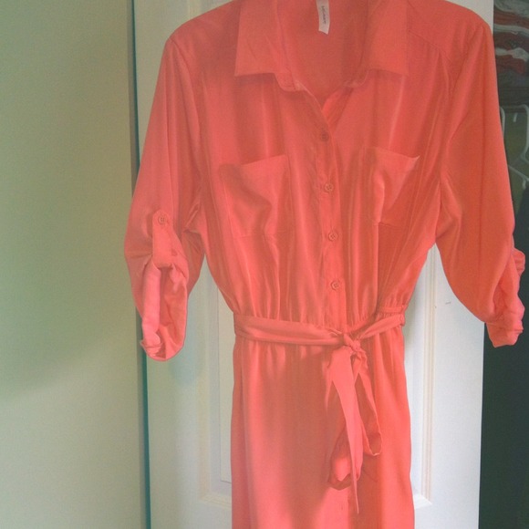Perfect Coral Summer Dress!! Just Reduced!! - Picture 1 of 3