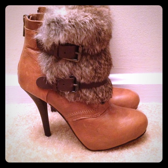 Dolce Vita Shoes - Authentic Dolce Vita Brown Leather Rabbit Fur Boot