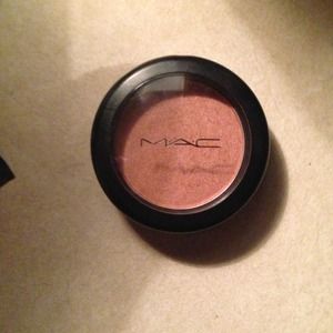 Reserved!!!!! MAC Margin Blush