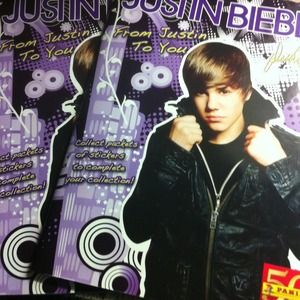 Justin Bieber Collectible Sticker Book w/ posters