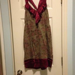 Light summer dress with burgundy satin neckline.