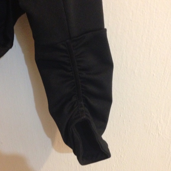 New balance sports jacket - Picture 2 of 3