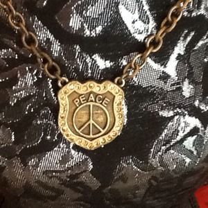 16" Peace necklace
