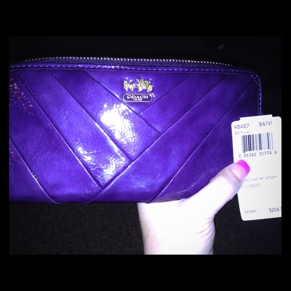 Authentic Coach wallet