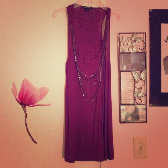 💗Long purple tank. Necklaces attached💗