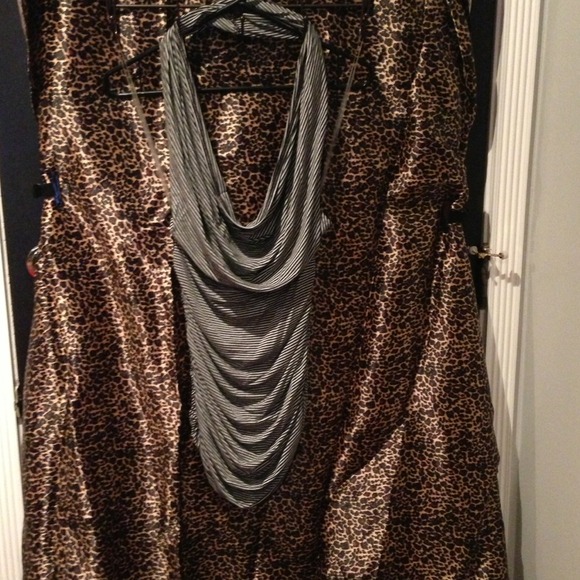 Grey back less dress.