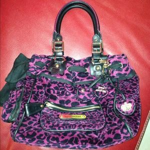 100% Authentic Juicy couture handbag like new!