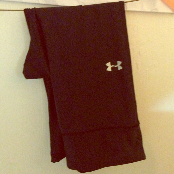 Under Amor workout pants