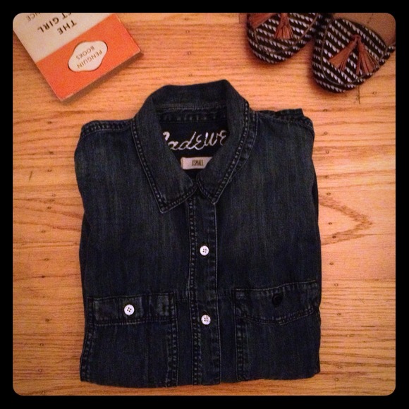 70% off SUPER SOFT MADEWELL Denim Boy Shirt XS