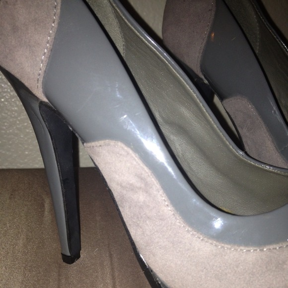 High heels - Picture 2 of 3