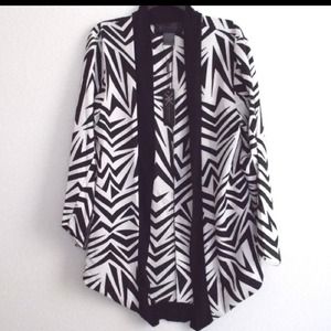 REDUCED !! Kim Kardashian oversized cover cardigan
