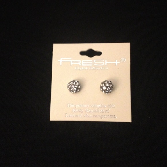 ***TRADED IN BUNDLE***