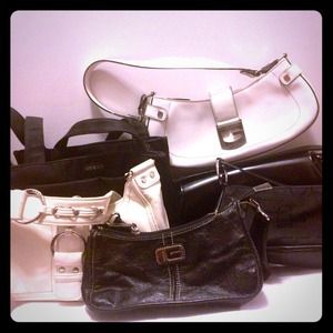 Assorted "Guess" purses