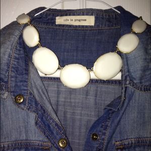 Jean button up top plus white necklace.