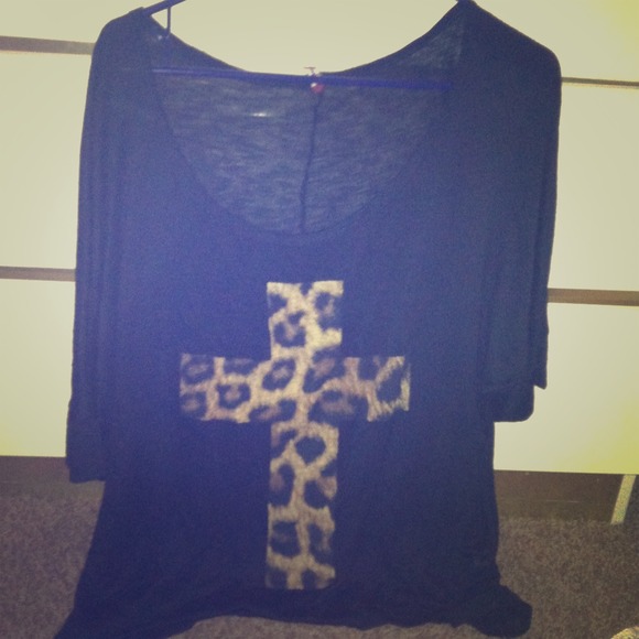 Black cheetah cross loose shirt