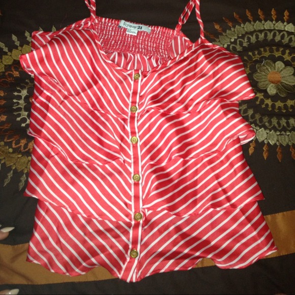 Cute top!!