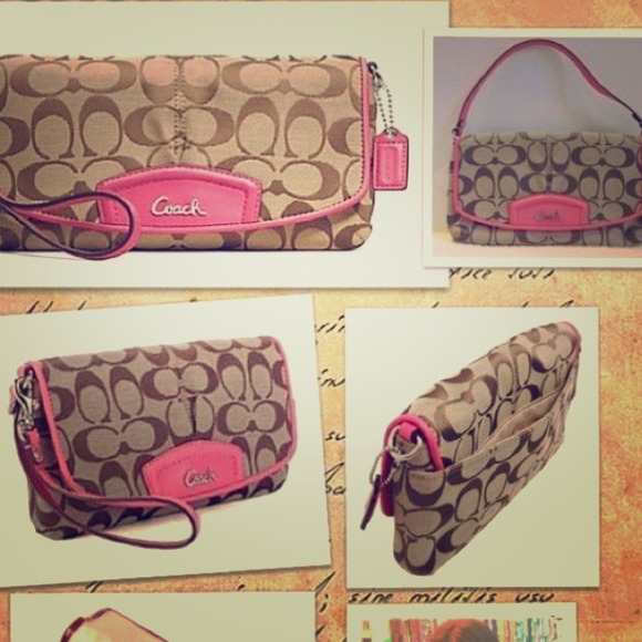 Coach wristlet