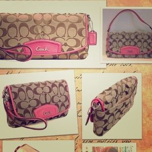 Coach wristlet