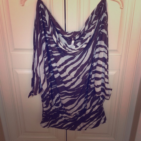 💋bundled💋Zebra print top