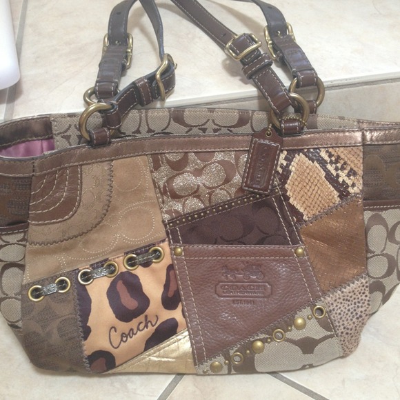 Adorable authentic Coach!!✨