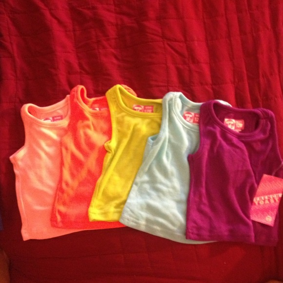 Baby clothing. 5 each. - Picture 1 of 1